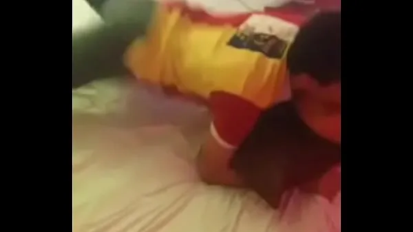 شاهد Jewish boy fucking his bed while listening to music in a party أنبوب الطاقة