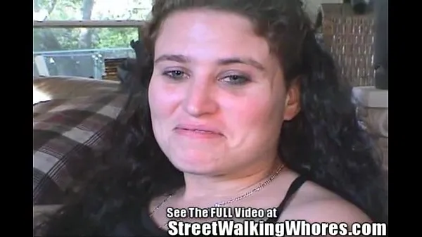 Schauen Sie sich Street Walking Jodi liebt harten Sex Power Tube an