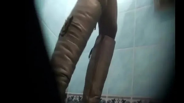 ดู unaware teen coed hidden cam watched while pissing in the toilet power Tube