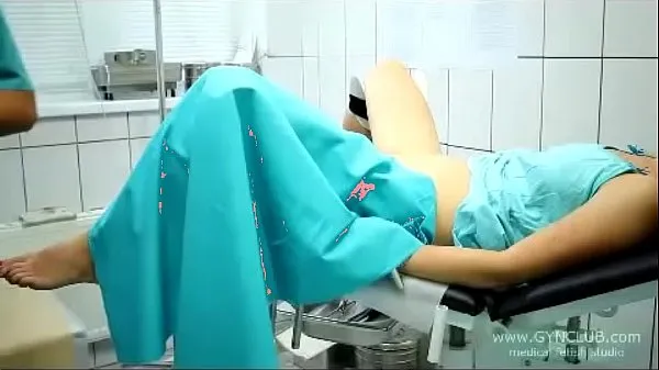 Tonton beautiful girl on a gynecological chair (33 Power Tube