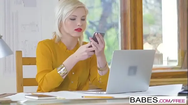 Sledujte Babes - Office Obsession - (Zazie Skymm) - Quick Fix power Tube