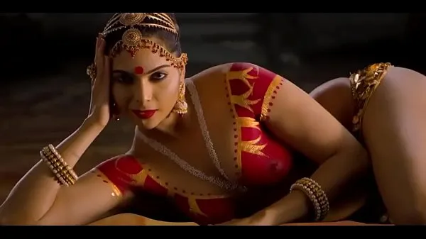 观看Indian Exotic Nude Dance强大的管子