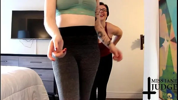 Se Blackmailed by Yoga Booty with Lux Lives power Tube