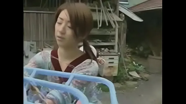 Nézze meg: Japanese Young Horny House Wife Power Tube