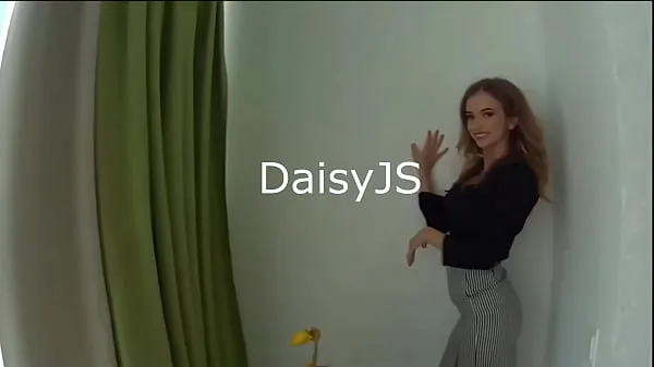 Titta på Daisy JS high-profile model girl at Satingirls | webcam girls erotic chat| webcam girls power Tube