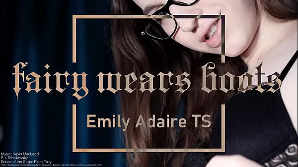 Nézze meg: TS in dessous teasing you - Emily Adaire - lingerie trans Power Tube