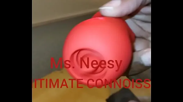 Obejrzyj Neesy live her customerslampę energetyczną