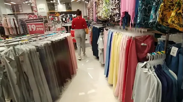 Watch I chase an unknown woman in the clothing store and show her my cock in the fitting rooms power Tube