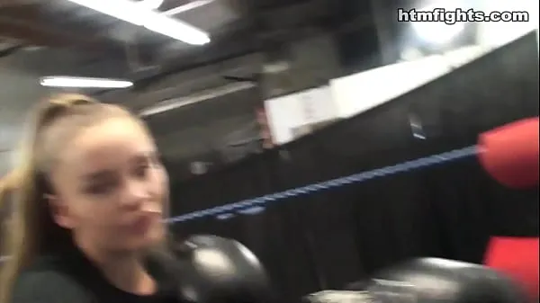 Oglejte si New Boxing Women Fight at HTM Power Tube