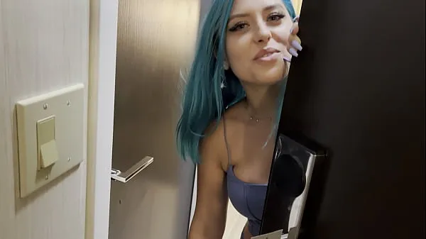 Watch Casting Curvy: Blue Hair Thick Porn Star BEGS to Fuck Delivery Guy power Tube