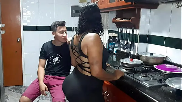 Watch My stepmother gets horny in the kitchen. what a rich pussy it has power Tube