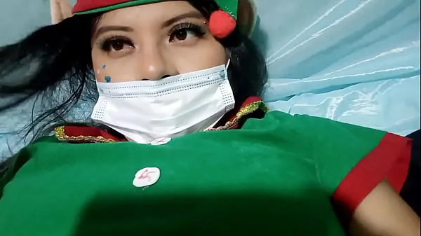 Watch it's back!! The female elf is in heat and masturbates waiting for the male elf to fuck, I am a very slutty and horny elf and I love being fucked intensely power Tube