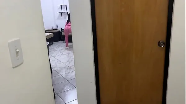 Watch Stepdaughter Dancing Twerking with her Big Ass and her Stepfather can't Resist the Temptation power Tube