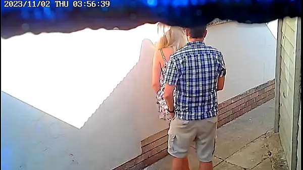 Schauen Sie sich Mutiges Paar beim öffentlichen Ficken vor CCTV-Kamera erwischt Power Tube an